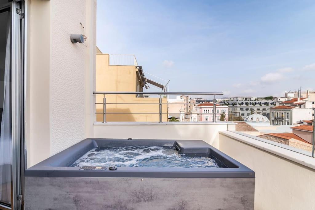 アテネHeated Plunge Pool & Firepit Acropolis Penthouseアパートメント エクステリア 写真